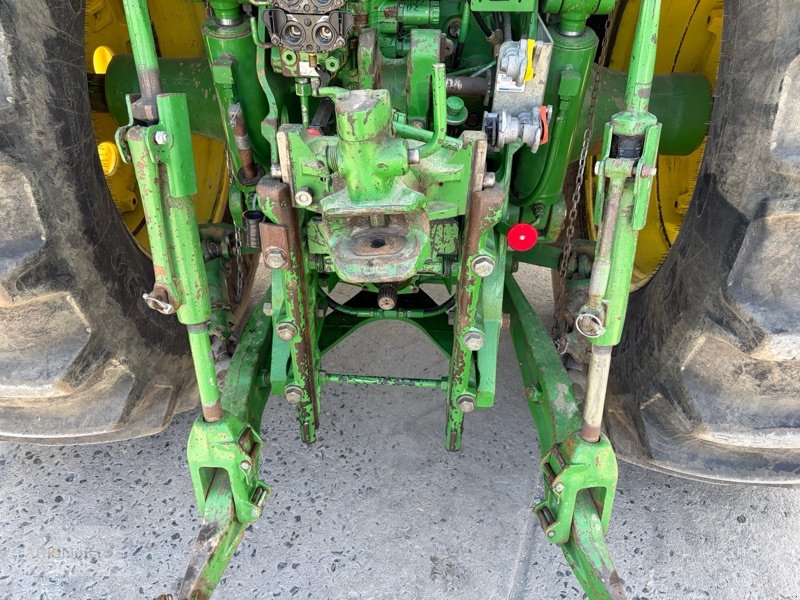 Traktor типа John Deere 8120 PowrShift, Gebrauchtmaschine в Prenzlau (Фотография 20)