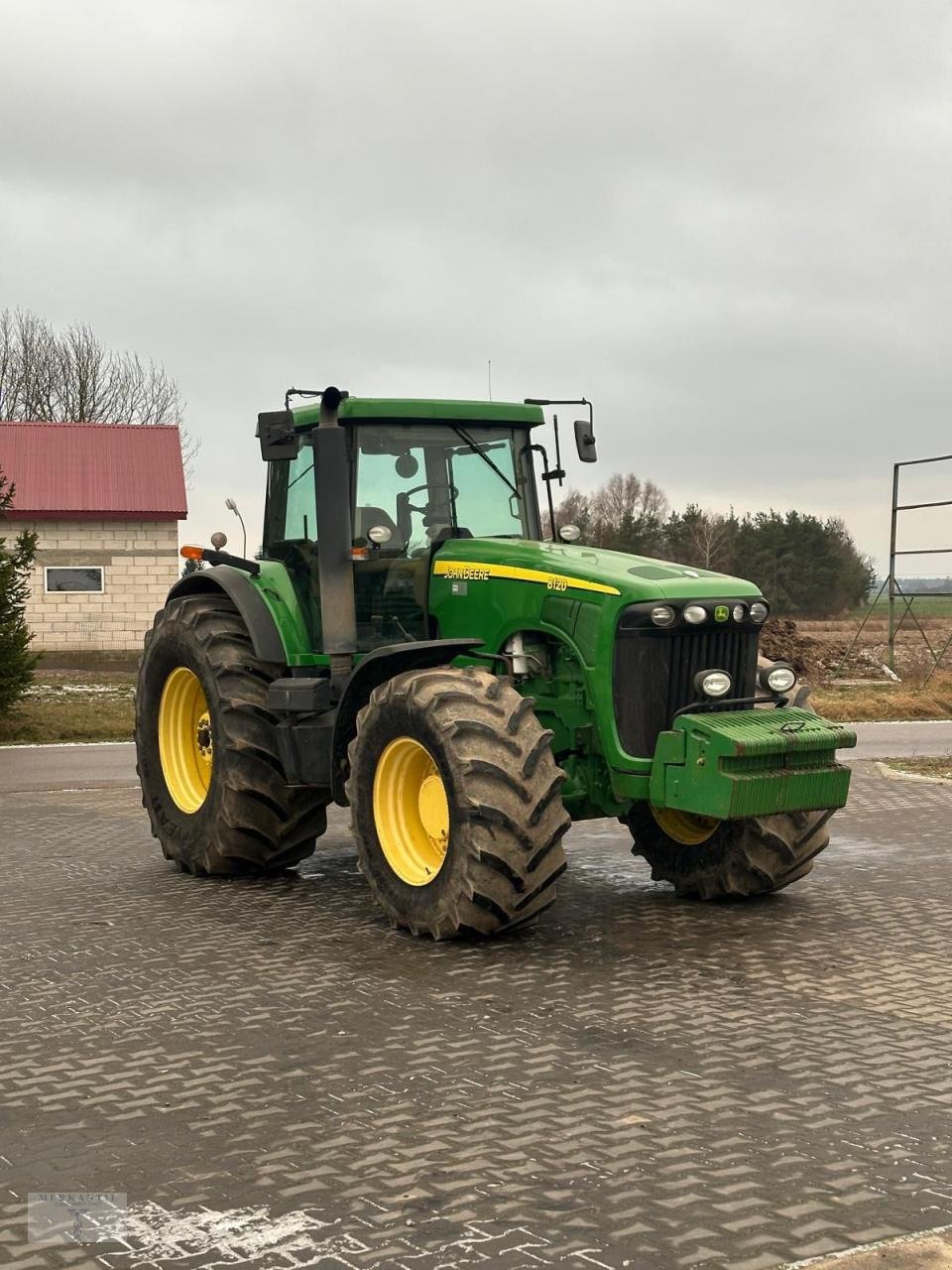 Traktor of the type John Deere 8120, Gebrauchtmaschine in Pragsdorf (Picture 1)
