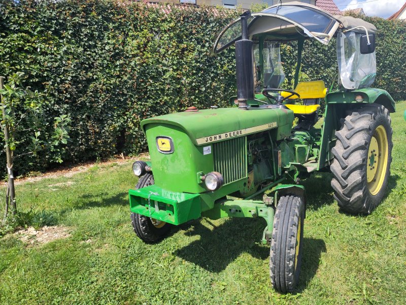 John Deere 820 S, Gebrauchtmaschine, Baujahr: 10/1968, Betriebsstunden: 5780 Stunden (Bild 1) Traktor des Typs John Deere 820 S, Gebrauchtmaschine in Rietheim-Weilheim (Bild 1)