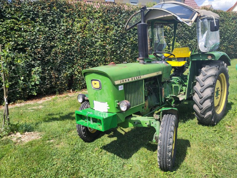 Traktor typu John Deere 820 S, Gebrauchtmaschine v Rietheim-Weilheim (Obrázek 1)