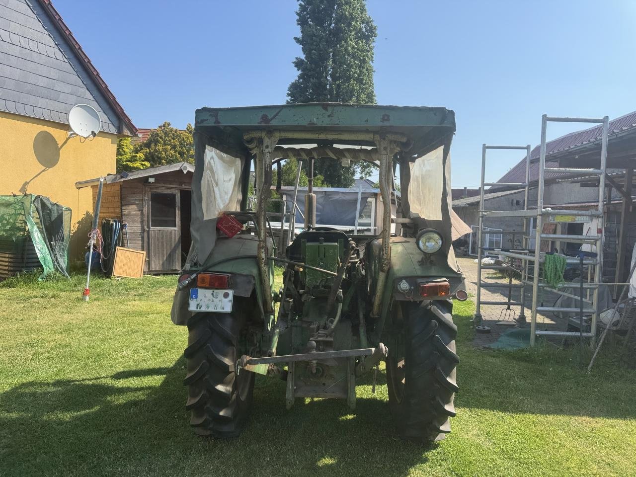 Traktor от тип John Deere 820, Gebrauchtmaschine в Könnern (Снимка 7)