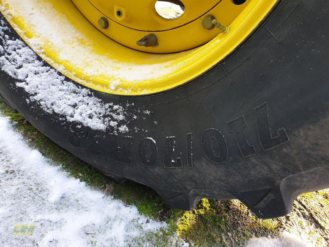 Traktor of the type John Deere 8200, Gebrauchtmaschine in Schenkenberg (Picture 12)