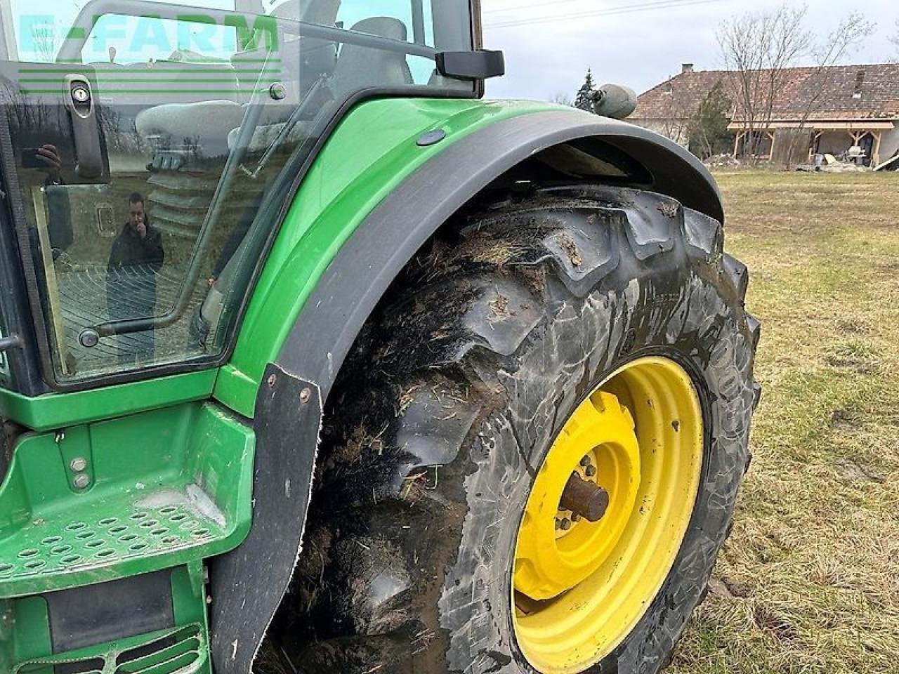 Traktor от тип John Deere 8220 ils, Gebrauchtmaschine в SZEGED (Снимка 17)
