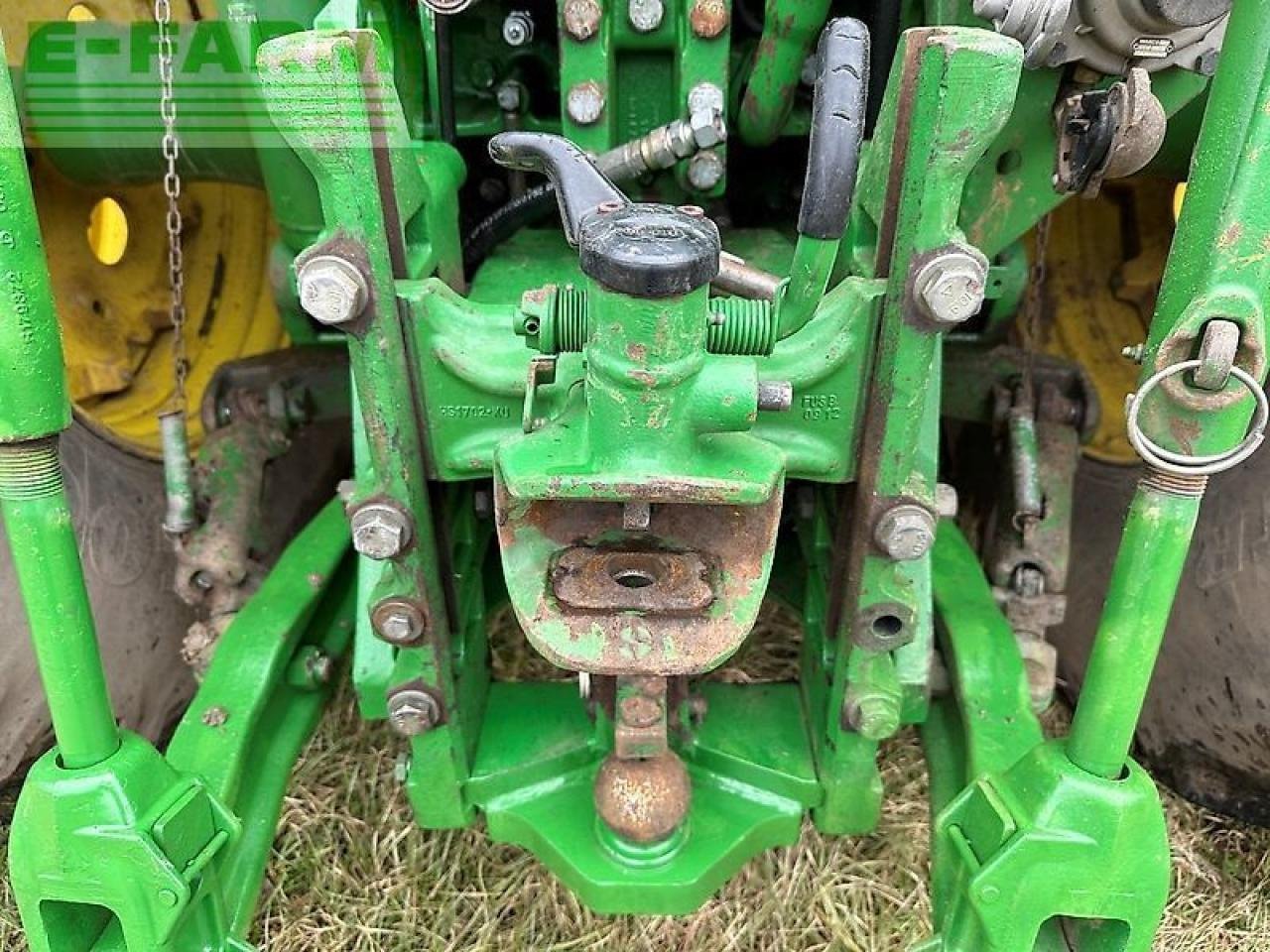 Traktor от тип John Deere 8220 ils, Gebrauchtmaschine в SZEGED (Снимка 21)