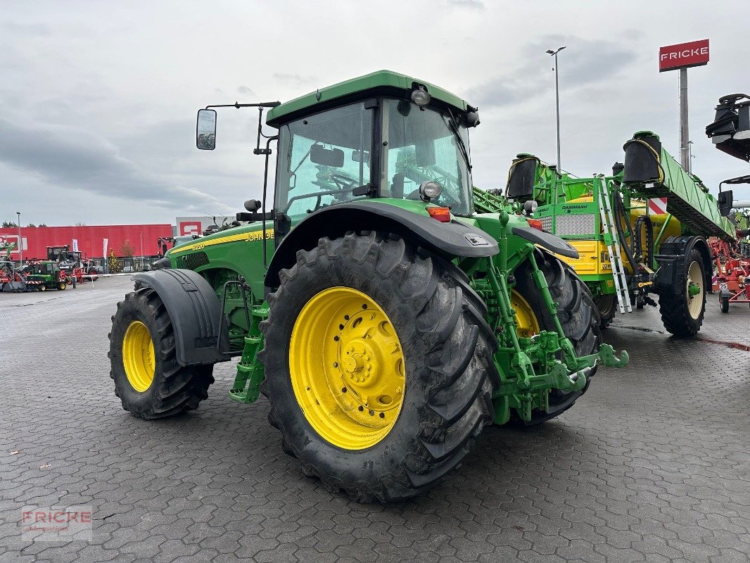 Traktor of the type John Deere 8220 Powershift, Gebrauchtmaschine in Bockel - Gyhum (Picture 5)