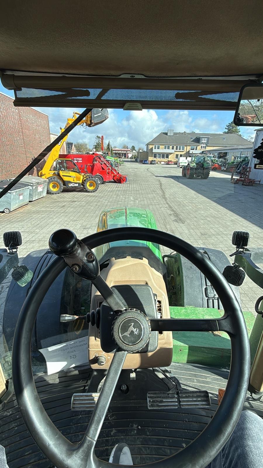 Traktor of the type John Deere 8220, Gebrauchtmaschine in Husum (Picture 13)