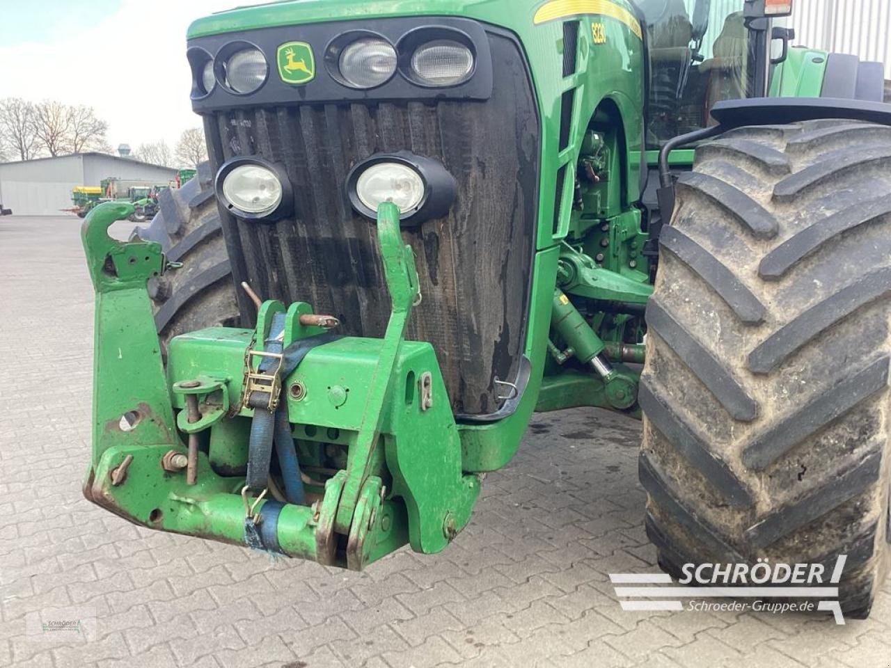 Traktor van het type John Deere 8230 AUTOPOWER, Gebrauchtmaschine in Lastrup (Foto 2)