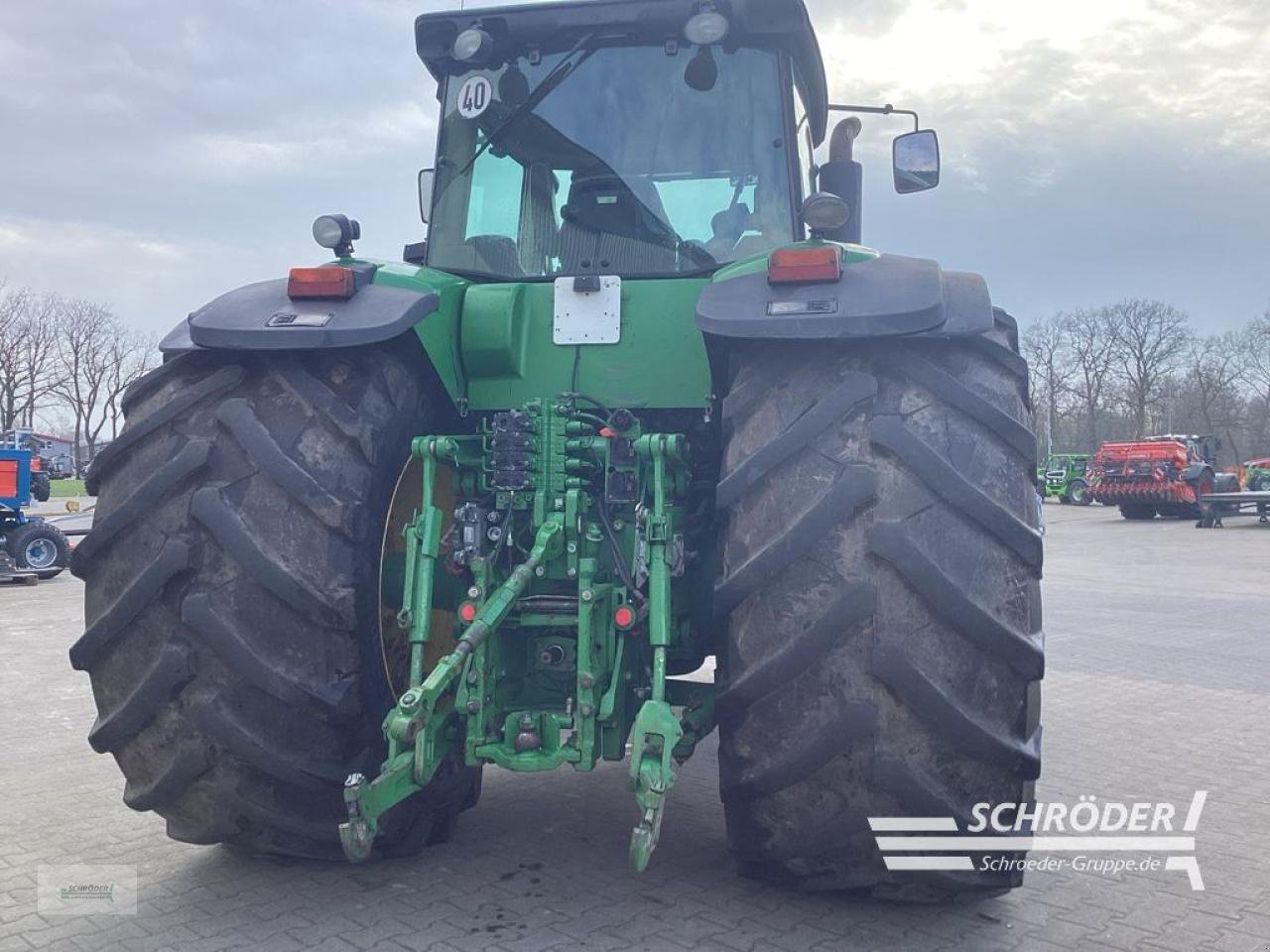 Traktor van het type John Deere 8230 AUTOPOWER, Gebrauchtmaschine in Lastrup (Foto 8)