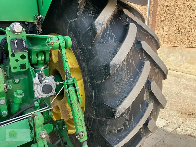Traktor tip John Deere 8230 ILS, Powr Shift, Gebrauchtmaschine in Salsitz (Poză 22)