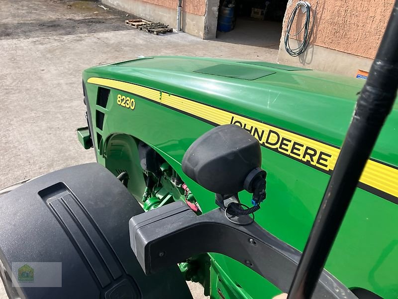 Traktor tip John Deere 8230 ILS, Powr Shift, Gebrauchtmaschine in Salsitz (Poză 26)
