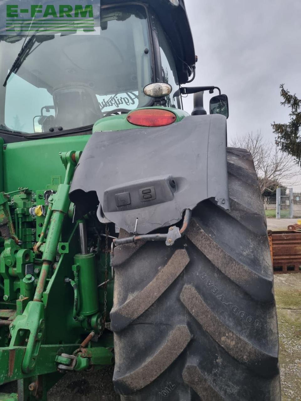 Traktor типа John Deere 8245 R, Gebrauchtmaschine в Hamburg (Фотография 7)