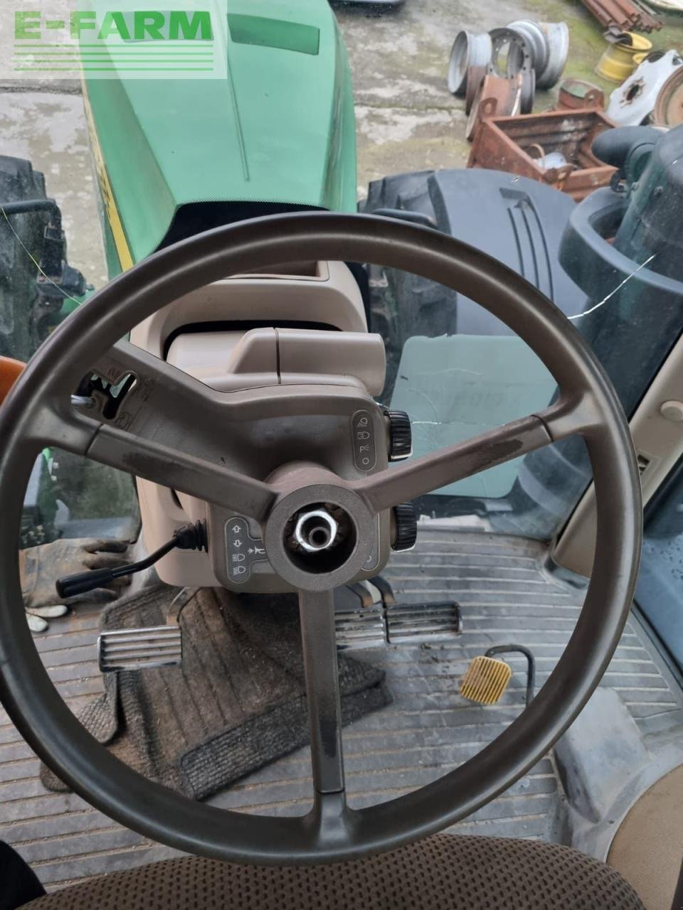 Traktor типа John Deere 8245 R, Gebrauchtmaschine в Hamburg (Фотография 8)