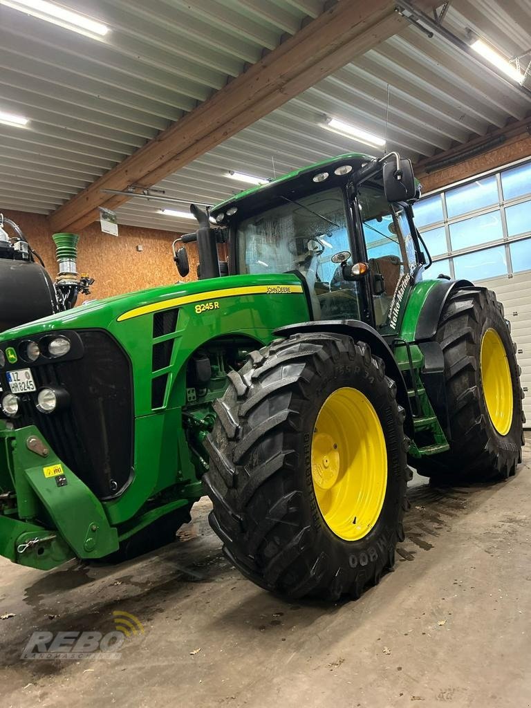 Traktor typu John Deere 8245R, Gebrauchtmaschine v Albersdorf (Obrázek 1)