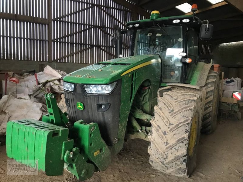 Traktor tip John Deere 8260 R, Gebrauchtmaschine in Crombach/St.Vith (Poză 1)
