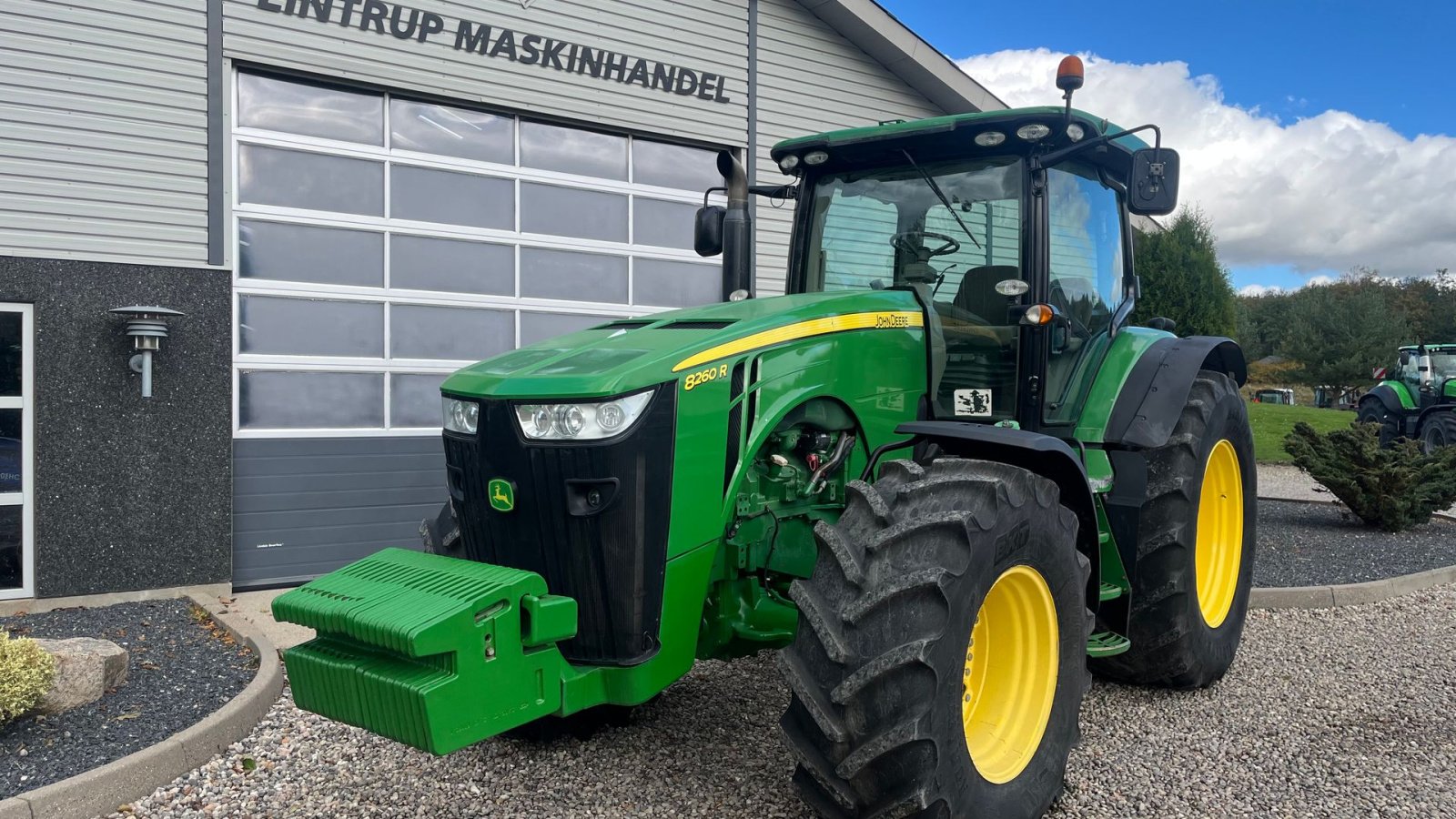 Traktor типа John Deere 8260R, Gebrauchtmaschine в Lintrup (Фотография 9)