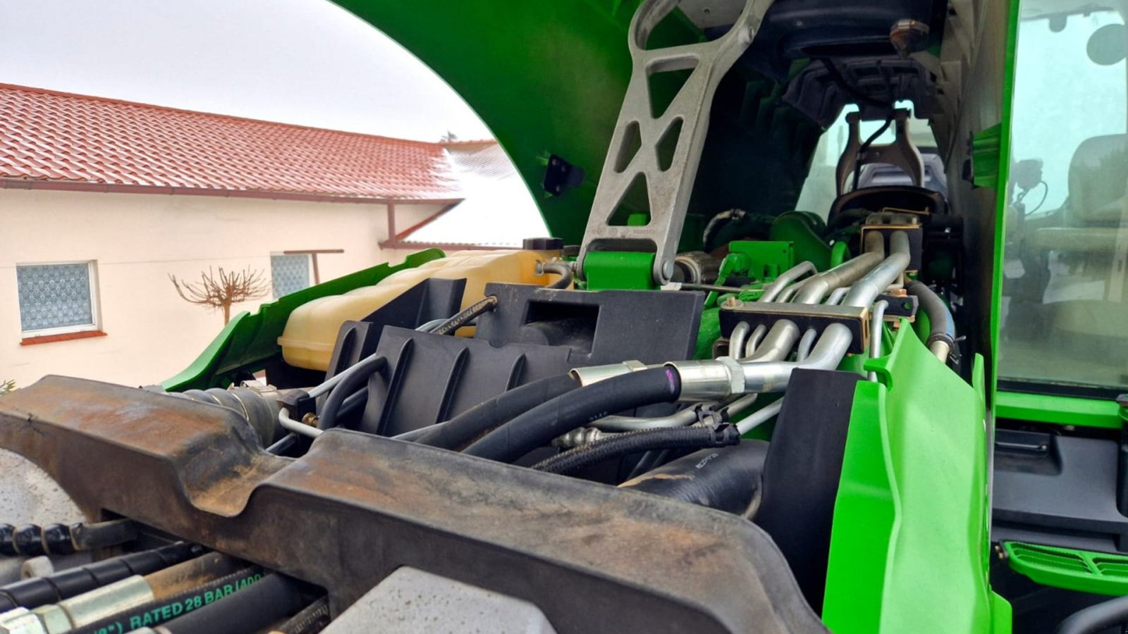 Traktor типа John Deere 8260R, Gebrauchtmaschine в Kaunas (Фотография 5)