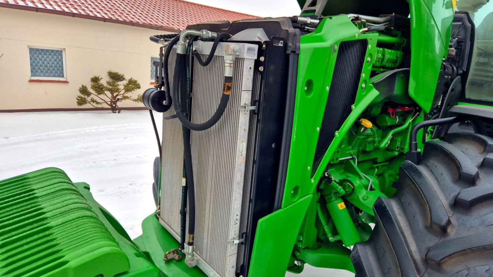 Traktor типа John Deere 8260R, Gebrauchtmaschine в Kaunas (Фотография 3)