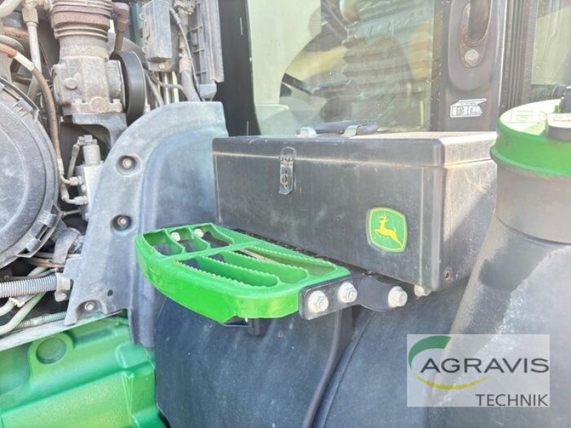 Traktor a típus John Deere 8270 R AutoPowr, Gebrauchtmaschine ekkor: Meppen (Kép 18)