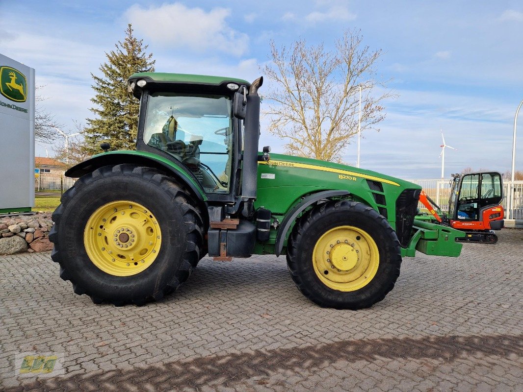 Traktor του τύπου John Deere 8270R PowrShift, Gebrauchtmaschine σε Schenkenberg (Φωτογραφία 7)