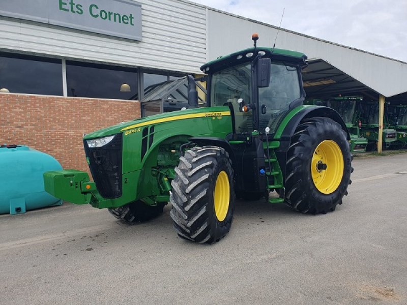 John Deere 8270R, Gebrauchtmaschine, Baujahr: 2019, Betriebsstunden / Hektar: 3595 (Bild 1) Traktor des Typs John Deere 8270R, Gebrauchtmaschine in PITHIVIERS Cedex (Bild 1)