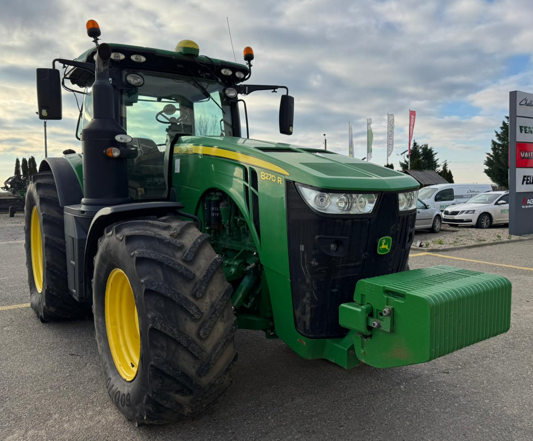 Traktor του τύπου John Deere 8270R, Gebrauchtmaschine σε Orţişoara (Φωτογραφία 1)