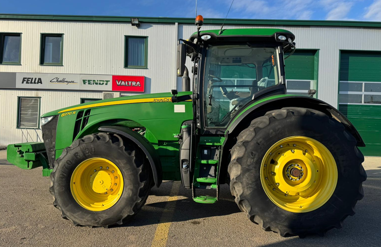 Traktor του τύπου John Deere 8270R, Gebrauchtmaschine σε Orţişoara (Φωτογραφία 4)