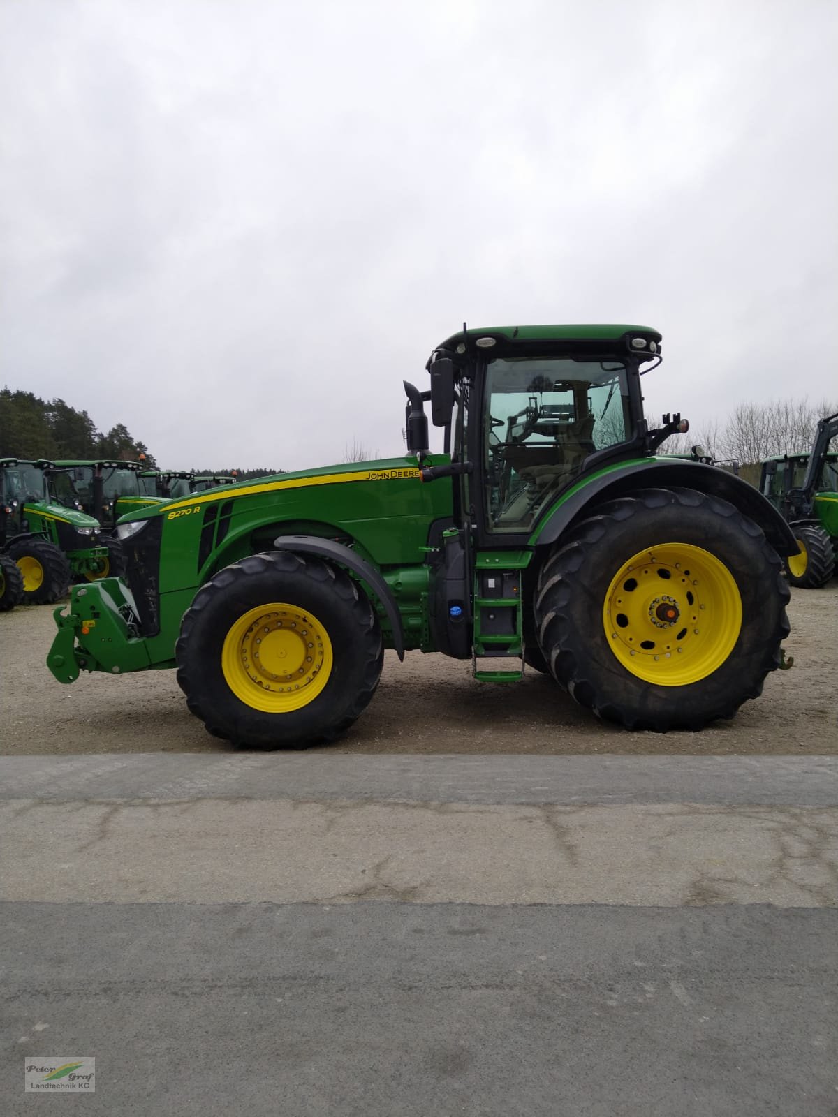 Traktor typu John Deere 8270R, Gebrauchtmaschine v Pegnitz-Bronn (Obrázek 2)