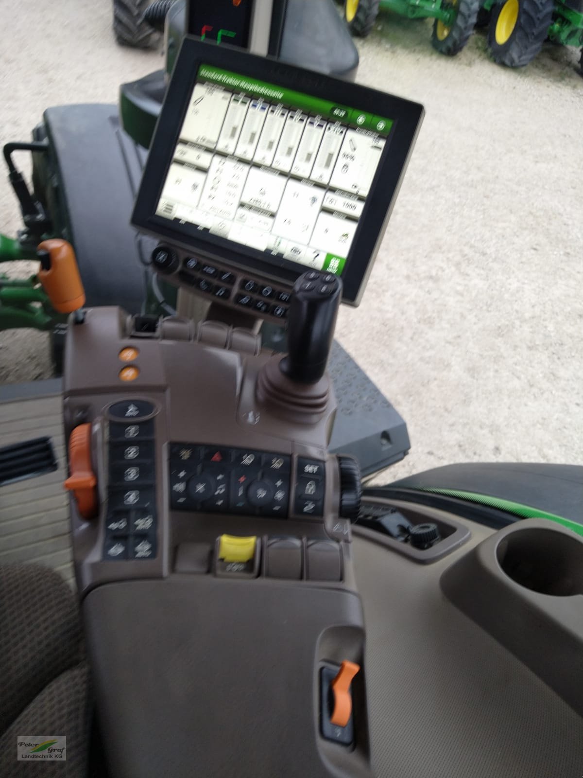 Traktor typu John Deere 8270R, Gebrauchtmaschine v Pegnitz-Bronn (Obrázek 14)