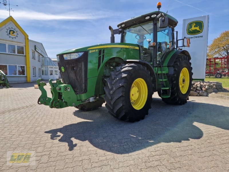 Traktor of the type John Deere 8285R PowerShift, Gebrauchtmaschine in Schenkenberg (Picture 1)