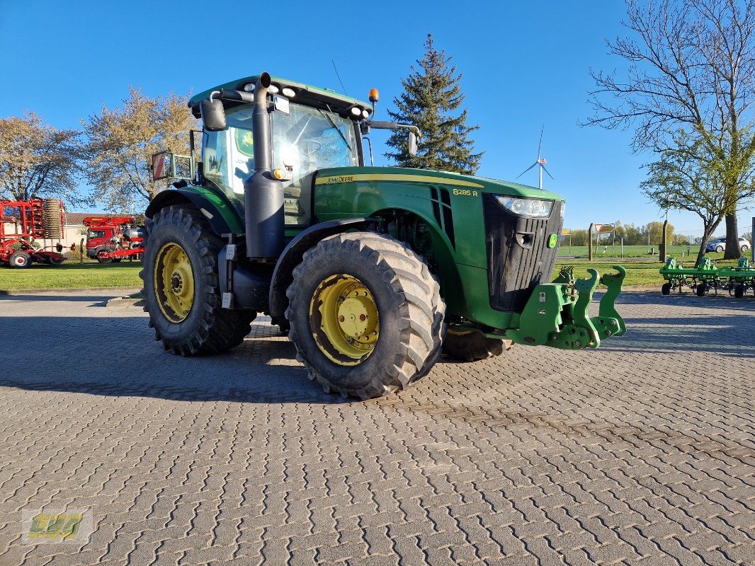 Traktor от тип John Deere 8285R PowerShift, Gebrauchtmaschine в Schenkenberg (Снимка 5)