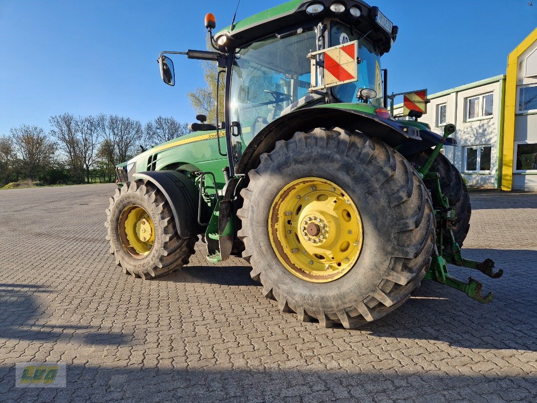 Traktor от тип John Deere 8285R PowerShift, Gebrauchtmaschine в Schenkenberg (Снимка 9)