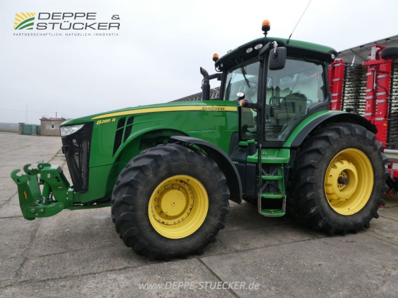 John Deere 8285R, Gebrauchtmaschine, Baujahr: 2013, Betriebsstunden: 5024 Stunden (Bild 1) Traktor des Typs John Deere 8285R, Gebrauchtmaschine in Polleben (Bild 1)