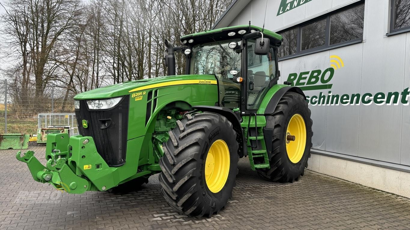 Traktor типа John Deere 8285R, Gebrauchtmaschine в Visbek/Rechterfeld (Фотография 2)