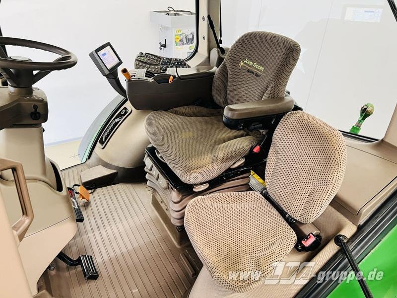 Traktor типа John Deere 8285R, Gebrauchtmaschine в Sülzetal OT Altenweddingen (Фотография 9)