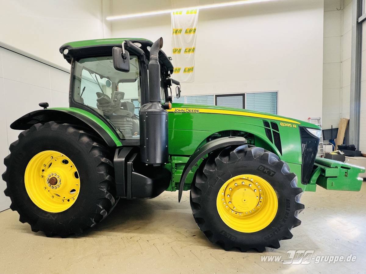 Traktor des Typs John Deere 8285R, Gebrauchtmaschine in Sülzetal OT Altenweddingen (Bild 5)