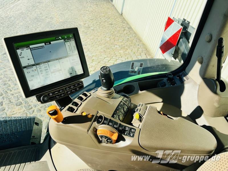Traktor типа John Deere 8295R e23 PowerShift, Gebrauchtmaschine в Sülzetal OT Altenweddingen (Фотография 11)