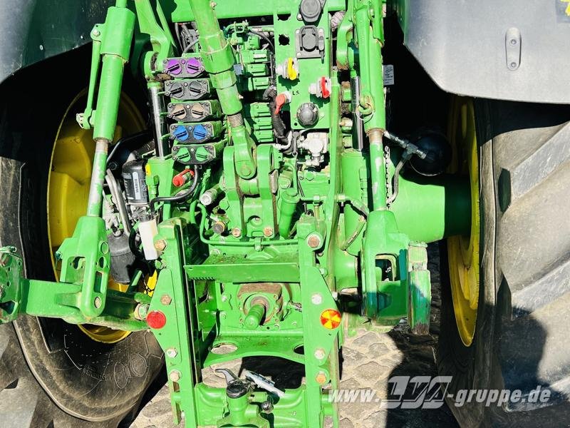 Traktor типа John Deere 8295R e23 PowerShift, Gebrauchtmaschine в Sülzetal OT Altenweddingen (Фотография 8)