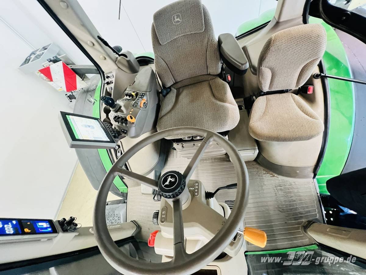 Traktor типа John Deere 8295R e23 PowerShift, Gebrauchtmaschine в Sülzetal OT Altenweddingen (Фотография 10)