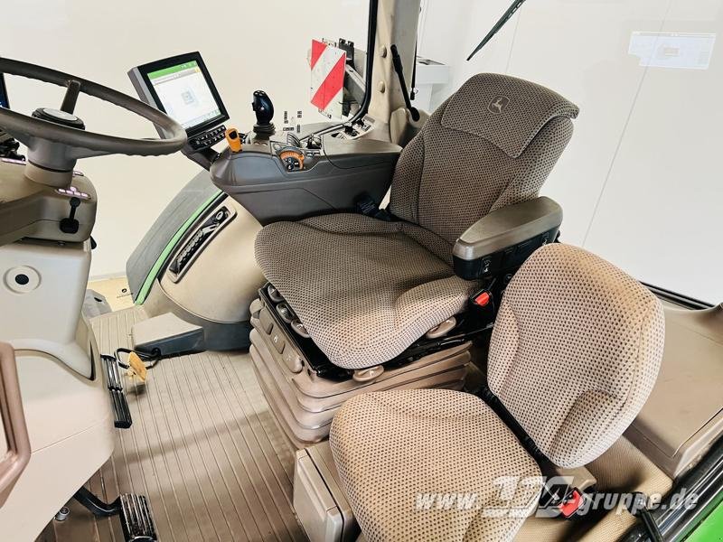 Traktor типа John Deere 8295R e23 PowerShift, Gebrauchtmaschine в Sülzetal OT Altenweddingen (Фотография 9)