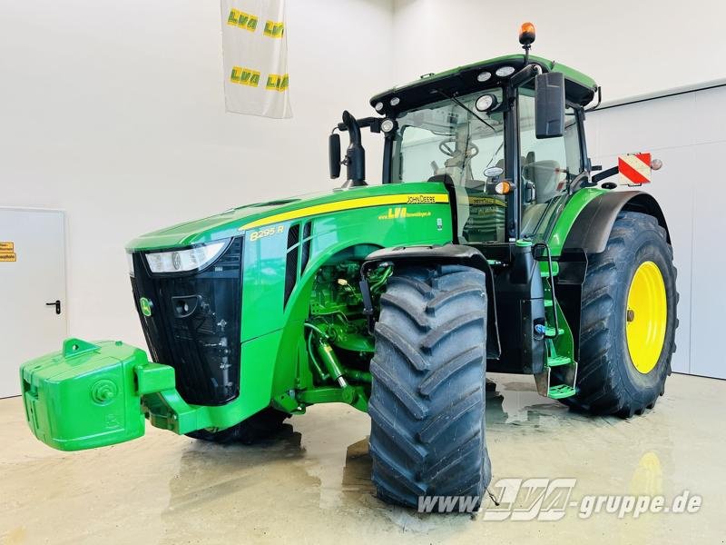 Traktor типа John Deere 8295R e23 PowerShift, Gebrauchtmaschine в Sülzetal OT Altenweddingen (Фотография 1)