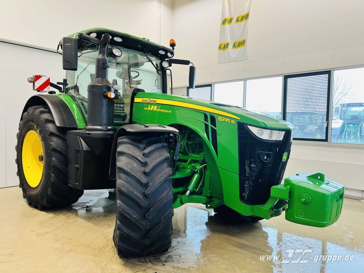 Traktor типа John Deere 8295R e23 PowerShift, Gebrauchtmaschine в Sülzetal OT Altenweddingen (Фотография 2)