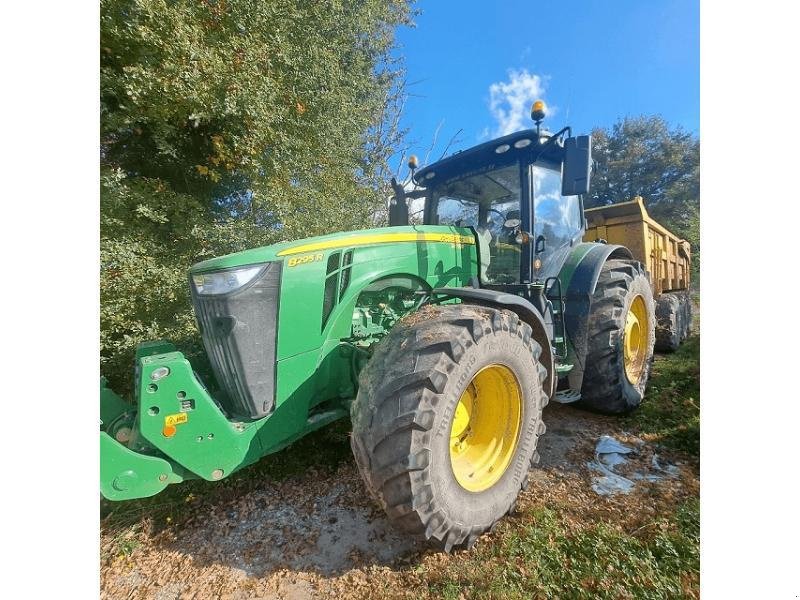 Traktor of the type John Deere 8295R, Gebrauchtmaschine in PITHIVIERS Cedex (Picture 1)