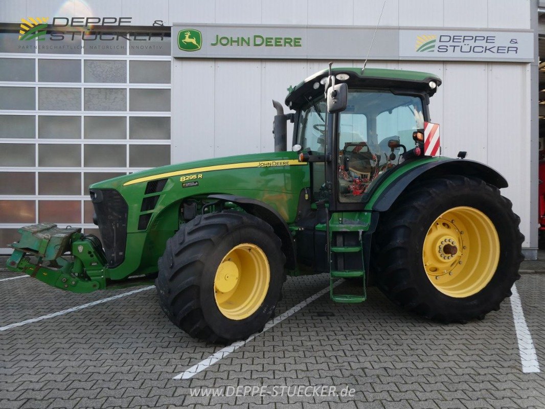 Traktor des Typs John Deere 8295R, Gebrauchtmaschine in Lauterberg/Barbis (Bild 1)