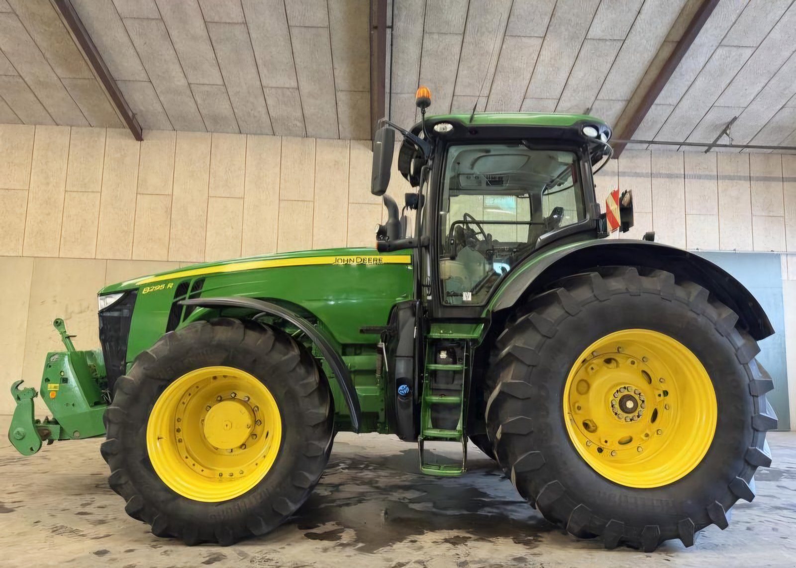 Traktor of the type John Deere 8295R, Gebrauchtmaschine in Südlohn (Picture 2)