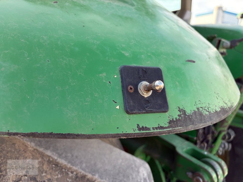 Traktor типа John Deere 8300, Gebrauchtmaschine в Prenzlau (Фотография 17)