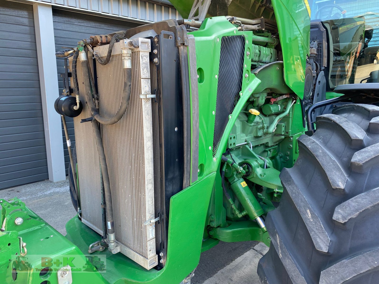 Traktor типа John Deere 8310 R kein 8370, Gebrauchtmaschine в Kettenkamp (Фотография 10)