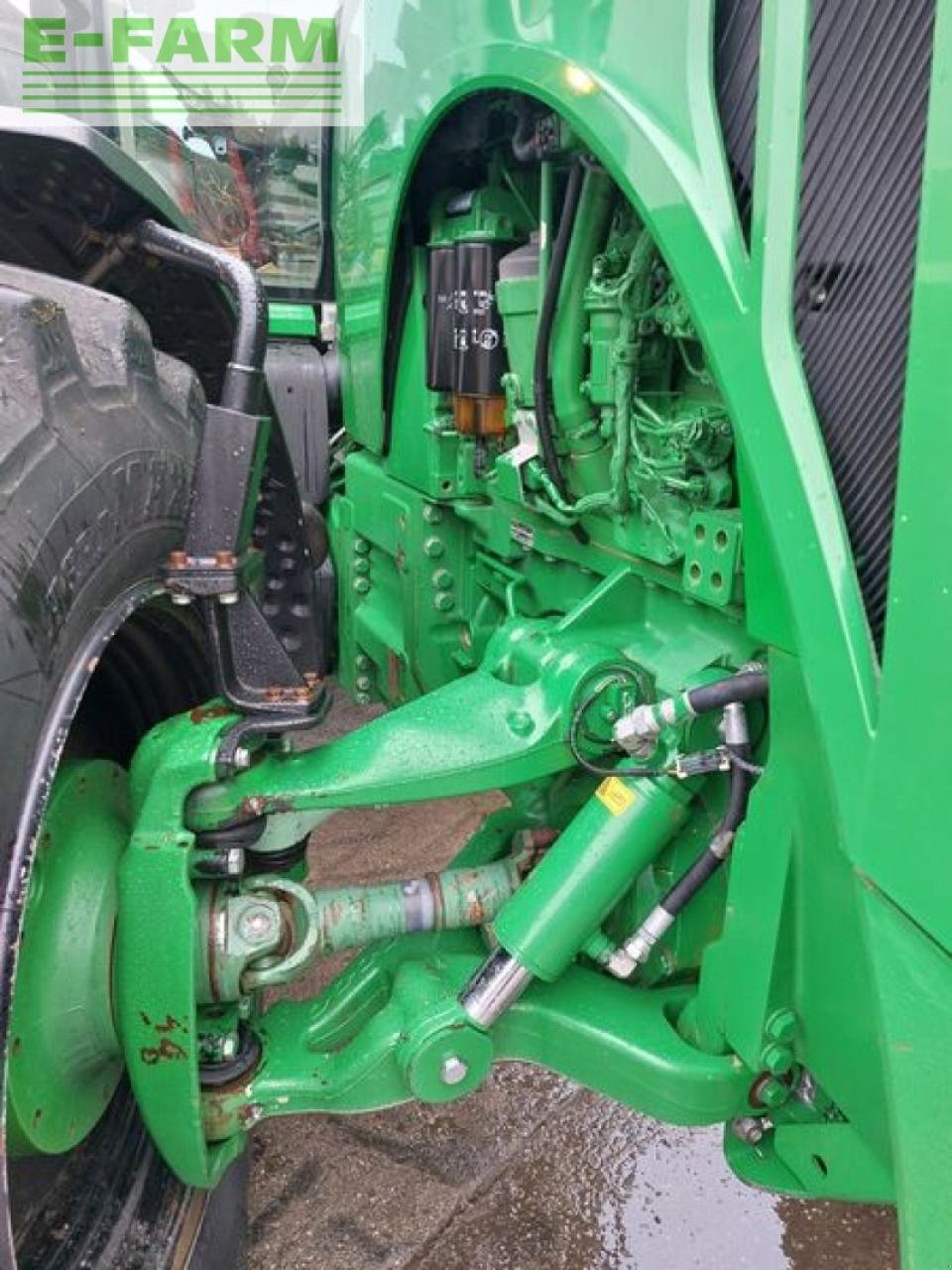 Traktor des Typs John Deere 8310r, Gebrauchtmaschine in SKARBIMIERZ – OSIEDLE (Bild 3)