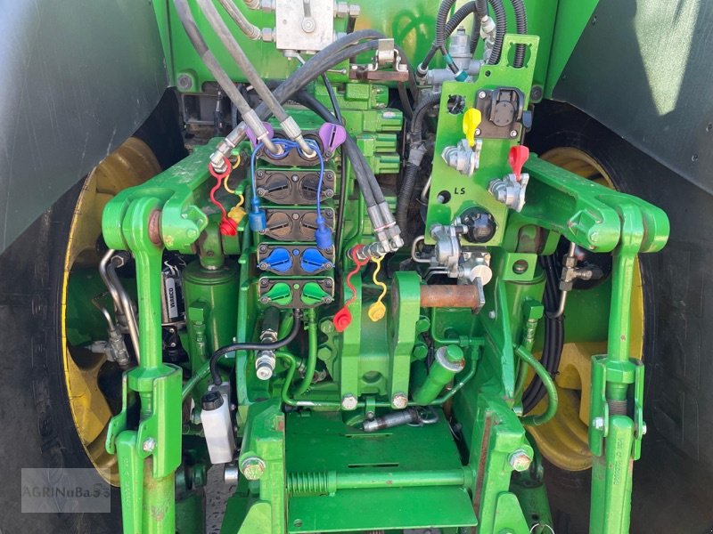 Traktor от тип John Deere 8320 R e23, Gebrauchtmaschine в Prenzlau (Снимка 11)