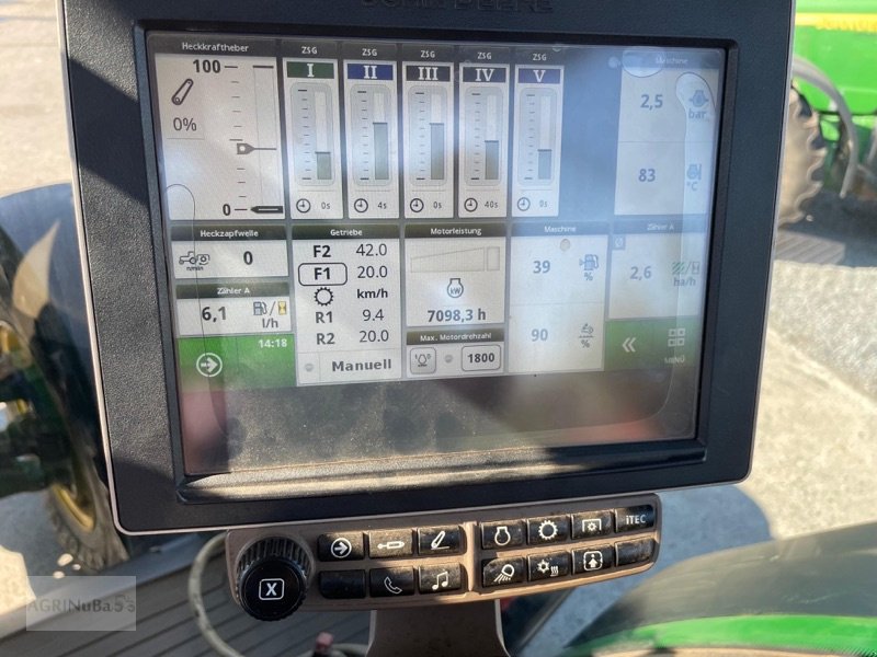 Traktor от тип John Deere 8320 R e23, Gebrauchtmaschine в Prenzlau (Снимка 24)