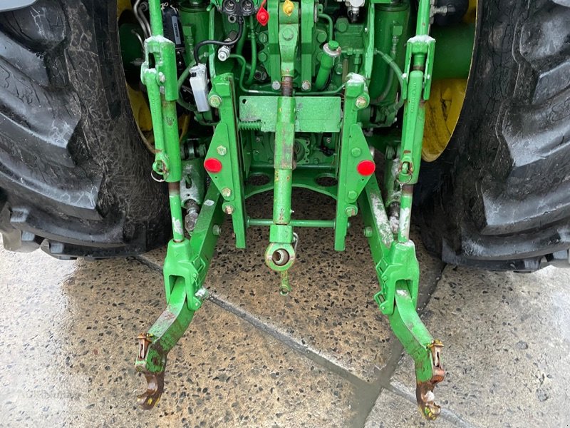 Traktor типа John Deere 8320 R PowrShift, Gebrauchtmaschine в Prenzlau (Фотография 14)